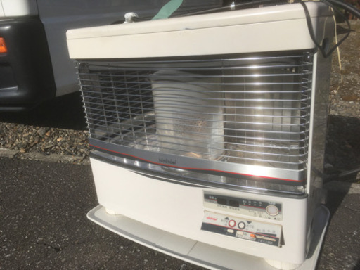 石油ストーブ（煙突式）