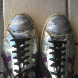 onitsuka tiger ミドルカットスニーカー　THL8R3の画像