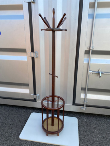 木製のポールハンガー Najico コートハンガー　中古