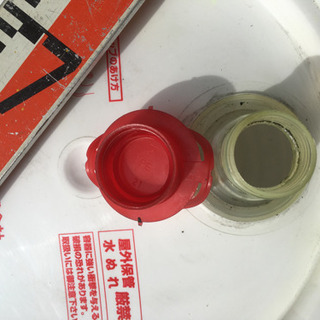 プラ　空ペール缶　蓋キャップ付き　まだまだ募集中の画像