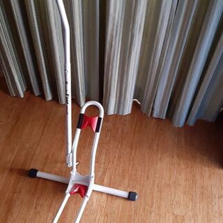 スポーツサイクル ロードバイク 自転車 縦タイプのスタンド 室内...