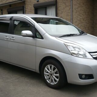 ★美車★１オーナー車★２３年式★後期型★アイシス★純正ナビ＆地デ...