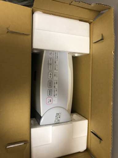 お取引中！新品　暖房機加湿機