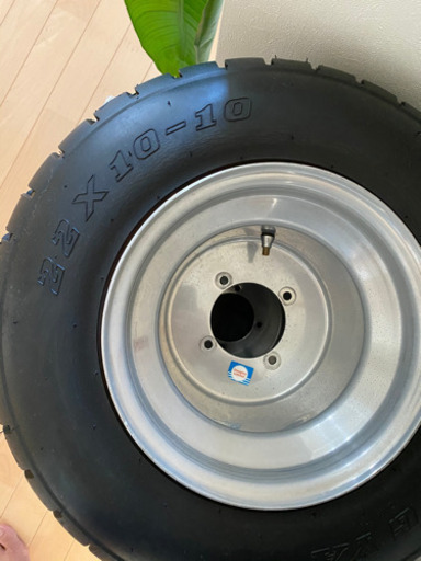 ジャイロに装着していたタイヤホイールになります