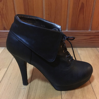 【取引決定】ショートブーツ黒　LLの画像