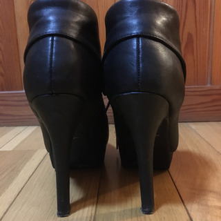 【取引決定】ショートブーツ黒　LLの画像