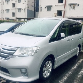 日産セレナ　HFC26 シルバー　H25 美品です♪