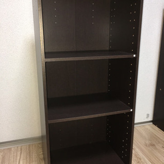 【取引中】３段式カラーボックス【本棚】