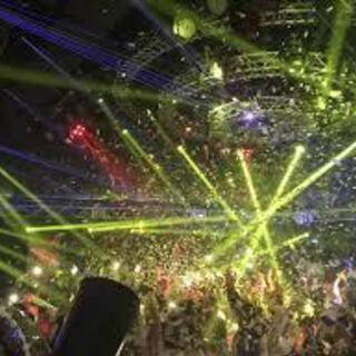 ☆新宿、六本木、渋谷、クラブのVIP席に、割り勘で入る仲間募集☆ - 新宿区