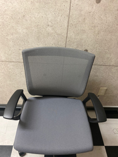 【成約済み】【残り6点！早い者勝ち！まとめ買い大歓迎です！】定価7万円！okamura エスクードメッシュ オフィスチェア 椅子 事務