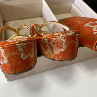 ☆ 着物の草履とバックのセット　USDの画像