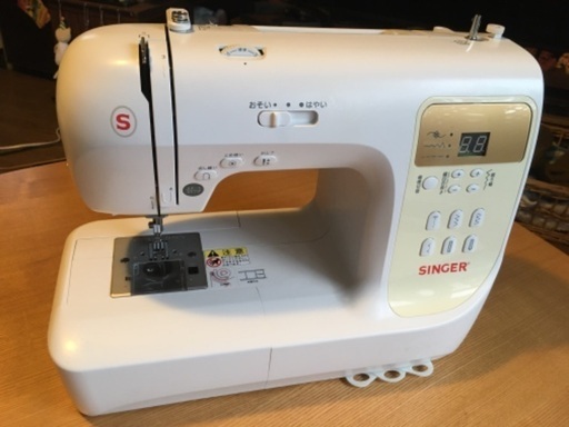 【１０月末まで】SINGERミシン　SN777α