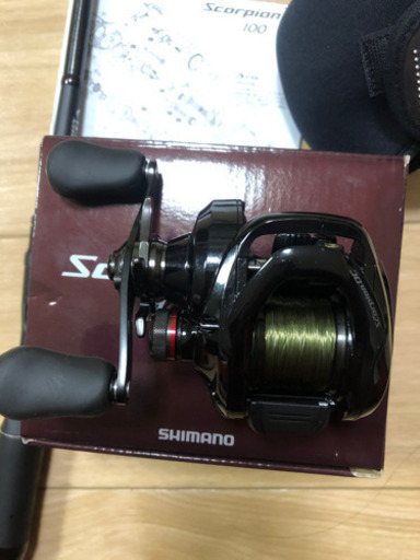 アドレナ　スコーピオンdc ブラックバス用　釣り具　