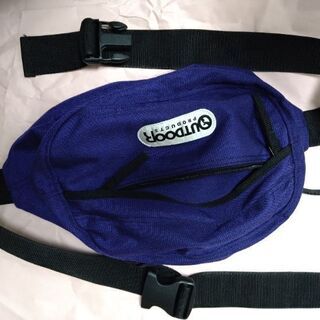 ＯＵＴＤＯＯＲ 定番ウエストポーチ（紫色）美品✨👕