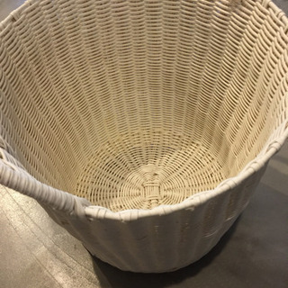 フランフラン白ランドリーバスケット★ナチュラルインテリアの画像