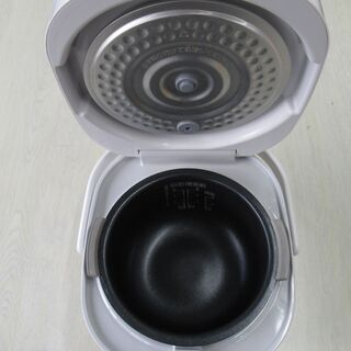 炊飯器　シャープ　KS-C5K-W　3合炊き　2017年製の画像