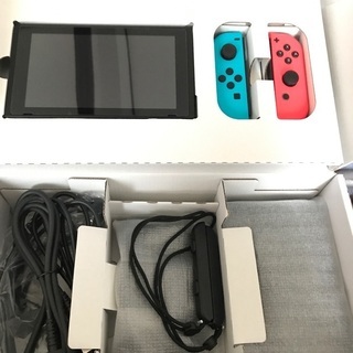 任天堂Switch本体＋付属品やソフト売ります！