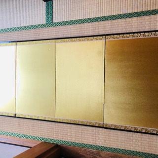金屏風の画像