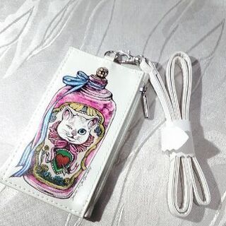 ★完売★☆新品☆　ホワイト×CAT・カードケース（ヒグチユウコ）の画像