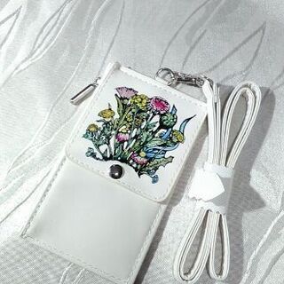 ★完売★☆新品☆　ホワイト×CAT・カードケース（ヒグチユウコ）の画像