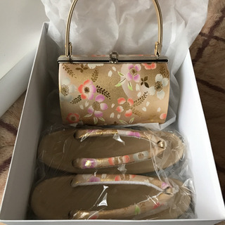 成人式 ストール、バッグ、草履の画像