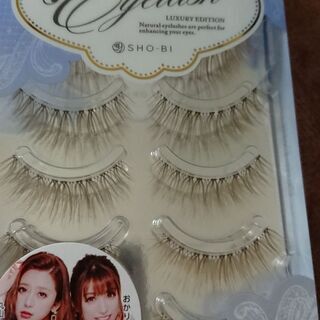 新品つけまつげ2個セットの画像