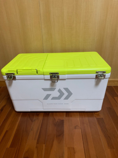 ダイワ　ノンスリップトランク大将35Lクーラーボックス