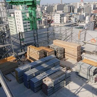  【型枠解体】日給1万3000円〜1万7000円‼️ ※正社員登用あり