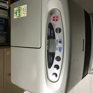 石油ファンヒーター　０円