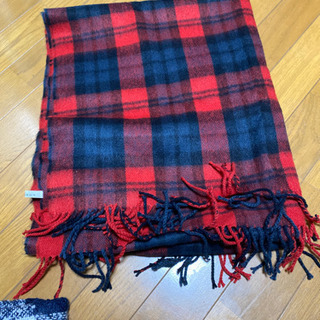一枚100円　ショール　マフラー　ストール　の画像