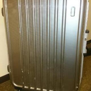 最終最後の値下げです。スーツケース（Lサイズ）の画像