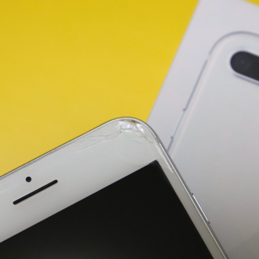 iPhone 8 Plus Silver 64 GB SIMフリー