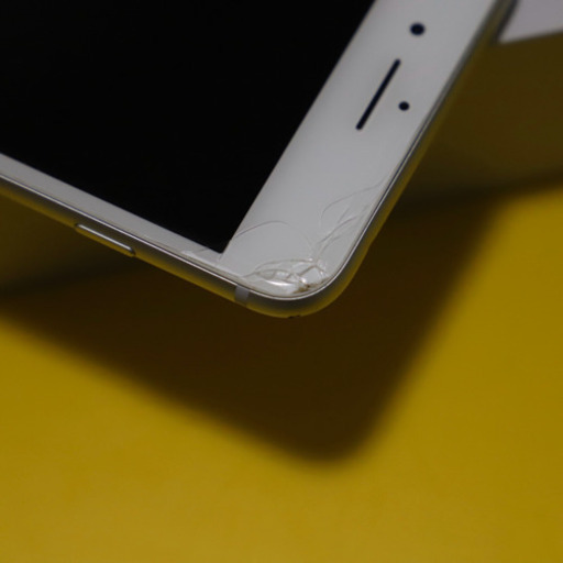 iPhone 8 Plus Silver 64 GB SIMフリー