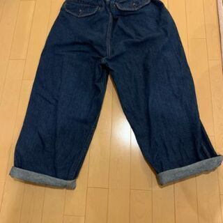 シルエットがかわいいHIBECK ワイドデニムパンツ✨値下げしました！の画像