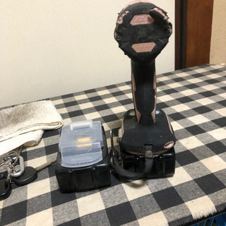 マキタ　インパクトドライバー　フルセットの画像