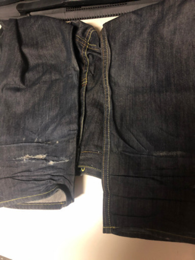 38インチ　中古COOGIジーンズ