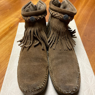 ★【値下げしました‼️】MINNETONKA ミネトンカ フリン...