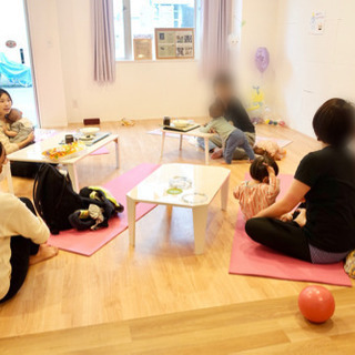 ベビトレヨガ　軽食＆ママ交流会つきレッスン