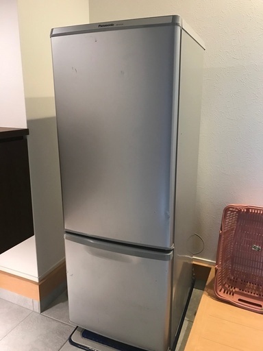 Panasonic 冷蔵庫　NR-B175W
