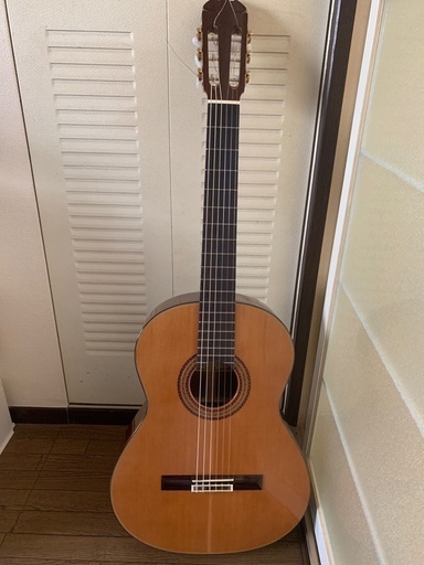 ギター(中古)譲ります。