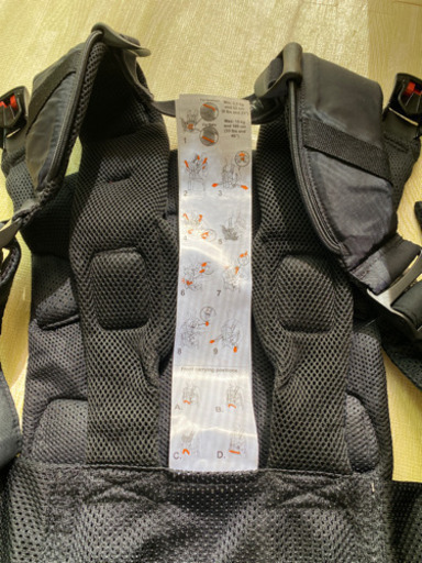 ベビーキャリア　One +Ｏutdoors