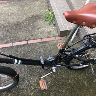 折りたたみ自転車　カゴ、鍵(１本)つき　6段ギア(シマノ)