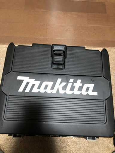 決まりました マキタ インパクトドライバ 開封のみ クリーナー付き