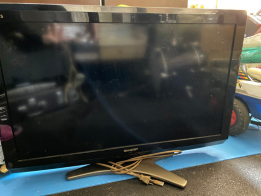 SHARP 液晶テレビ32型　2011年製