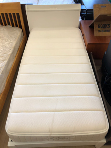 シングルベッド　ニトリ