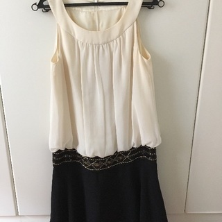 パーティードレス👗