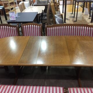 店舗にオススメ！大型楕円ダイニングセットの画像