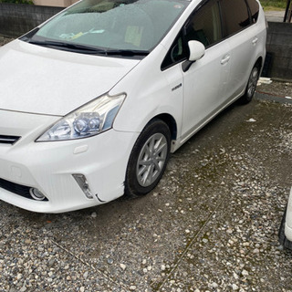 車検長い　プリウスα   7人乗り　グレードG 白　　の画像