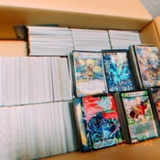 デュエルマスターズ 引退品 総重量100キロの画像