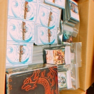 デュエルマスターズ 引退品 総重量100キロの画像